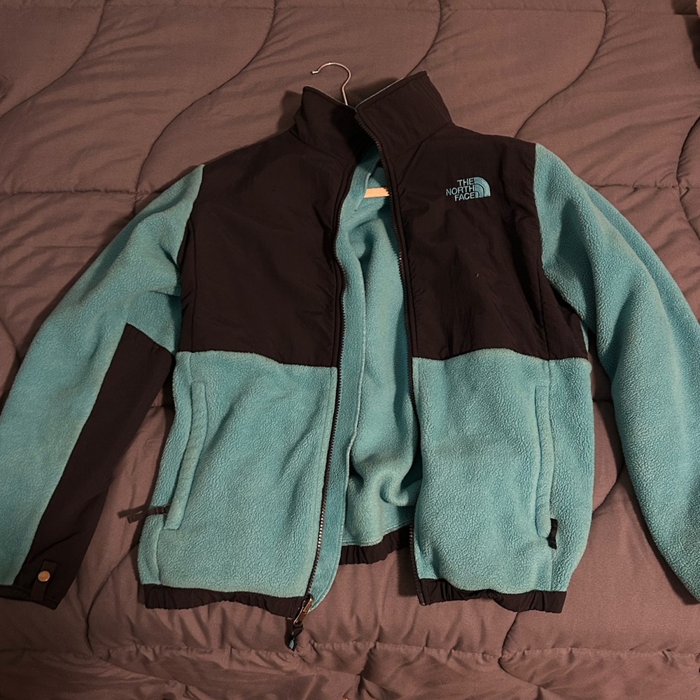 The North Face Denali Teal and Black Fleece Jacket